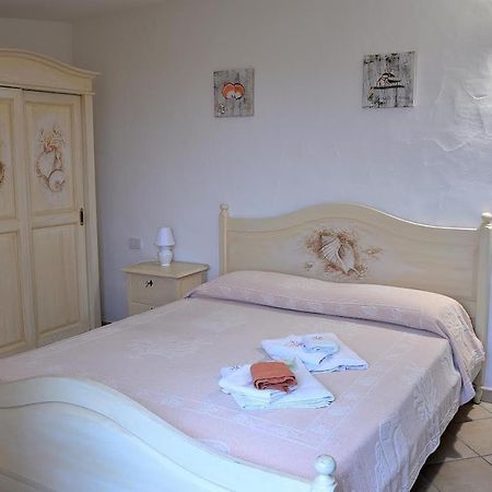 Villa Sprafundu La Maddalena  Buitenkant foto