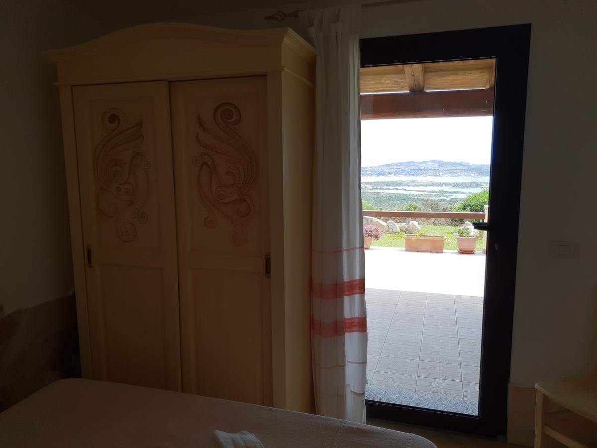 Villa Sprafundu La Maddalena  Buitenkant foto