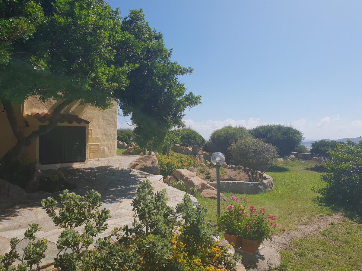Villa Sprafundu La Maddalena  Buitenkant foto