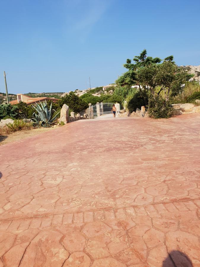 Villa Sprafundu La Maddalena  Buitenkant foto