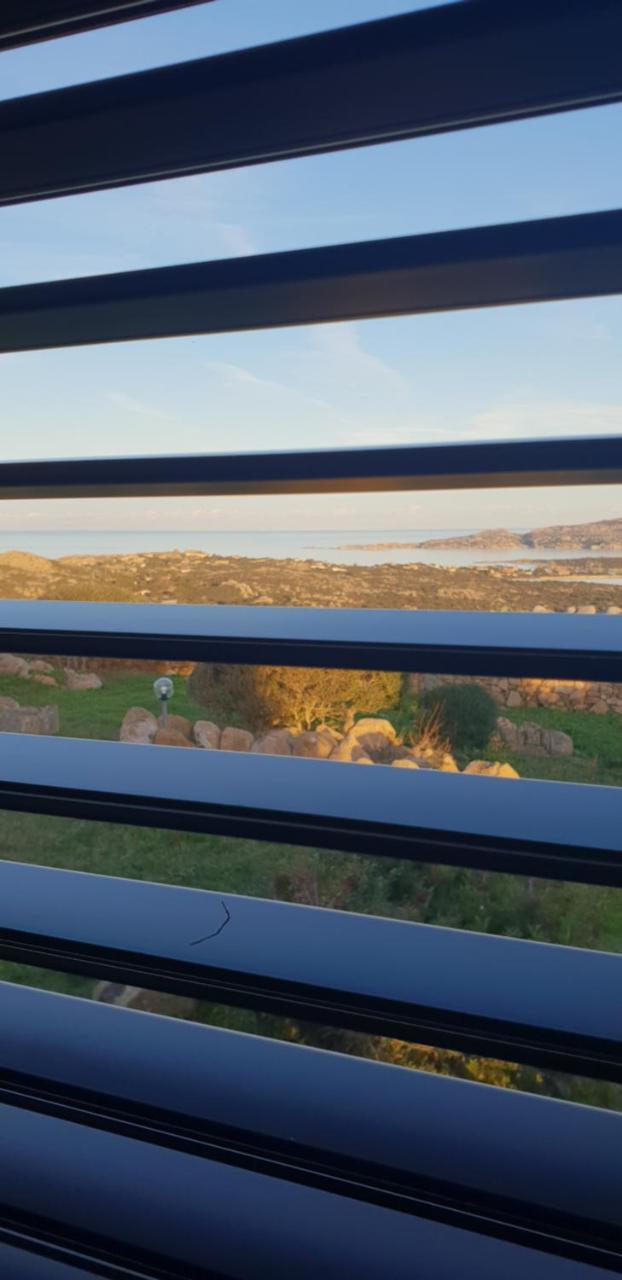 Villa Sprafundu La Maddalena  Buitenkant foto